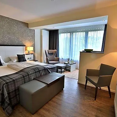 Hotel Landidyll Zum Freden 4*